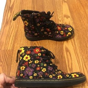 Dr Martens Boots for girls